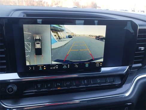 Used 2024 Chevrolet Silverado 3500 High Country w/ High Country Premium Package image 22