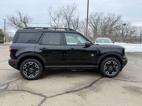 Used 2025 Ford Bronco Sport Outer Banks w/ Outer Banks Tech Package+ image 5