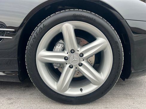 Used 2005 Mercedes-Benz SL 500 image 24
