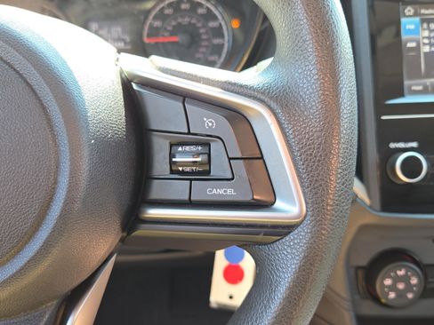 Used 2018 Subaru Crosstrek 2.0i image 28