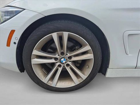 Used 2019 BMW 430i Coupe w/ Executive Package RWD image 16