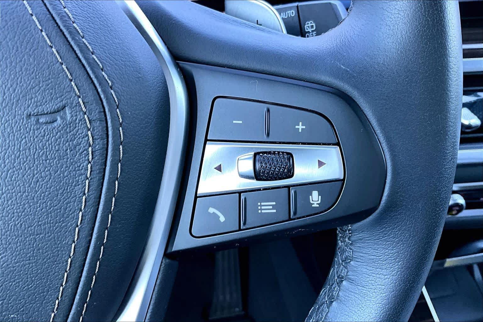 Used 2025 BMW X5 sDrive40i w/ Premium Package RWD image 25