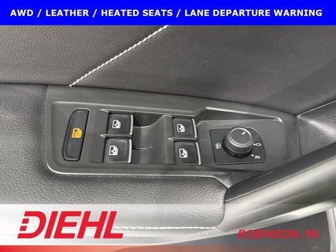 Used 2024 Volkswagen Tiguan SE image 21