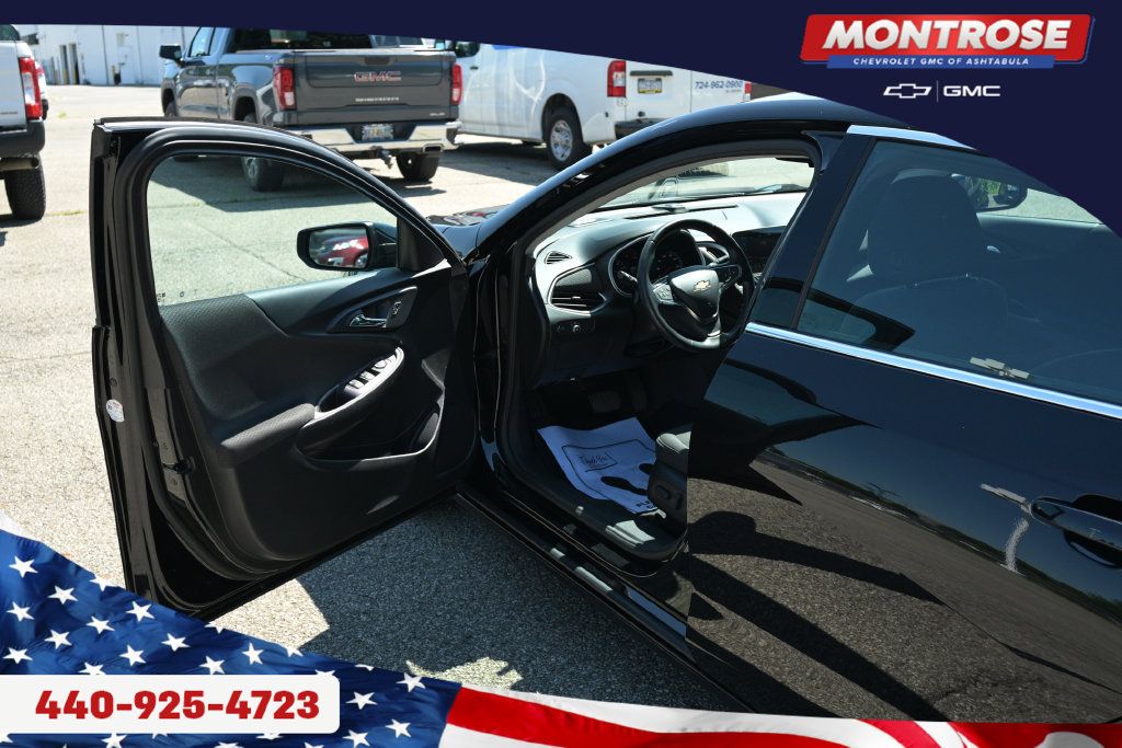 Used 2022 Chevrolet Malibu RS FWD image 14