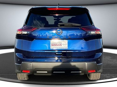 New 2026 Nissan Rogue SV image 4
