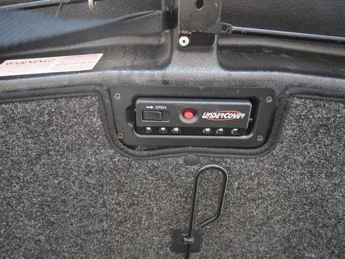 Used 2021 Chevrolet Silverado 1500 RST w/ Convenience Package II AWD/4WD image 20