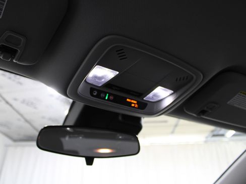 Used 2024 Chevrolet Malibu LS w/ Driver Confidence Package image 19