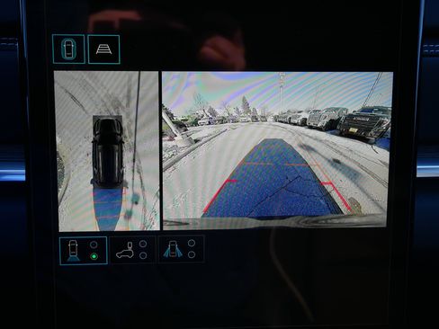 New 2026 GMC Terrain Denali w/ LPO, Black Badging Package image 10