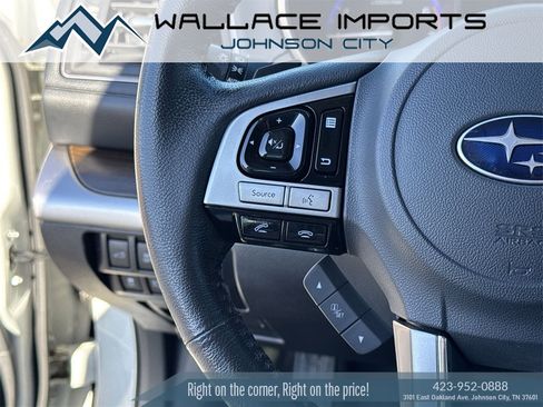 Used 2017 Subaru Outback 2.5i Touring image 33