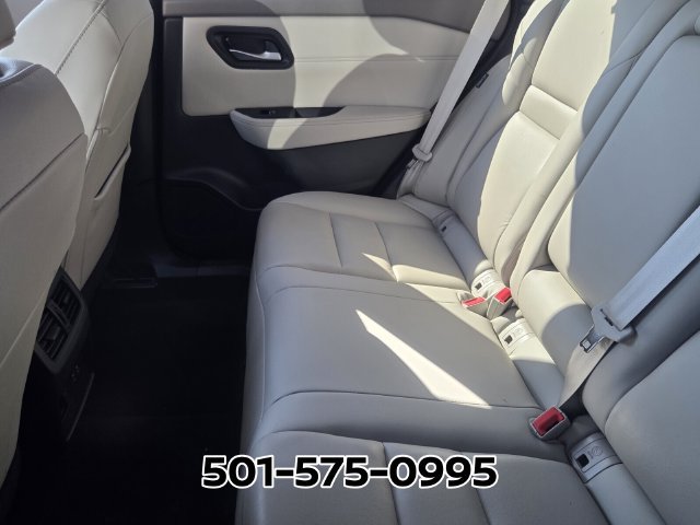 Used 2023 Nissan Rogue SL w/ SL Premium Package FWD image 9