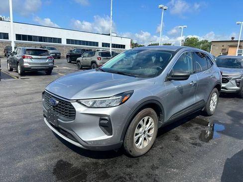 Used 2023 Ford Escape Active AWD/4WD image 30