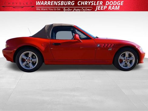 Used 2000 BMW Z3 2.5i image 2