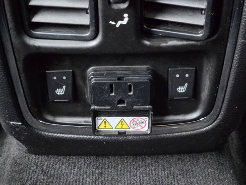 Used 2012 Jeep Grand Cherokee Limited image 24