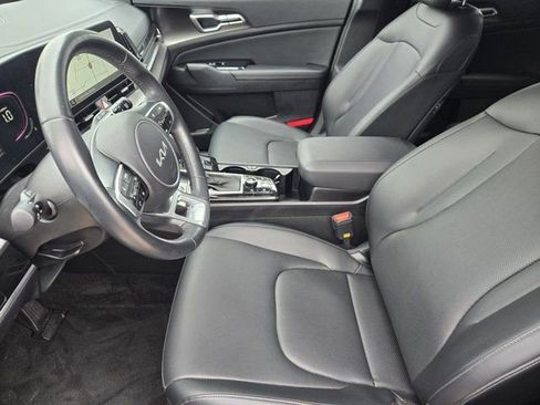 Certified 2024 Kia Sportage EX FWD image 12
