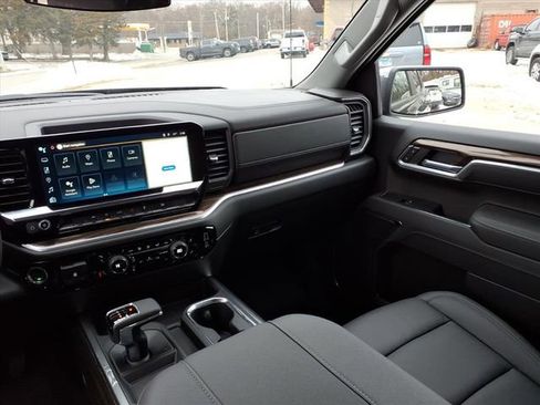 New 2026 Chevrolet Silverado 1500 LT w/ Leather Package image 25