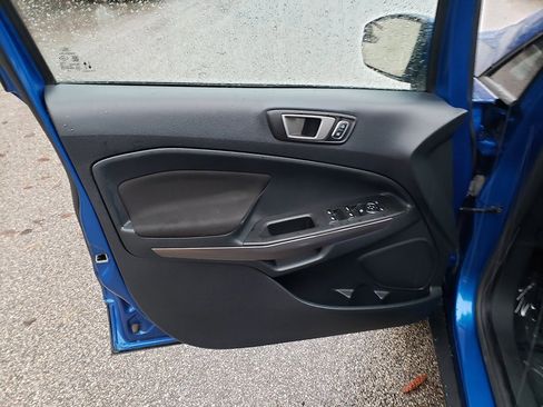 Used 2022 Ford EcoSport SE image 10