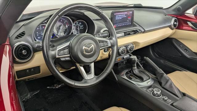 Used 2020 MAZDA MX-5 Miata RF Grand Touring RWD image 18