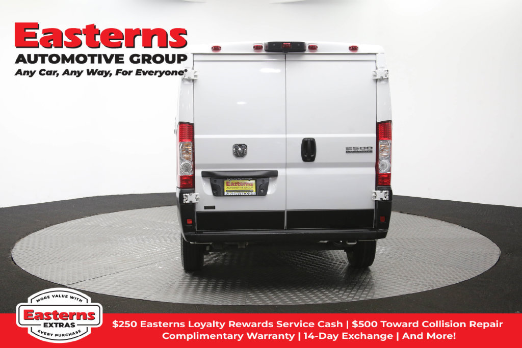 Used 2025 RAM ProMaster 2500 w/ Convenience Group FWD image 39
