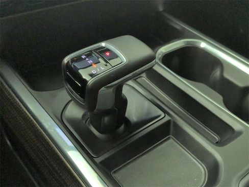 Certified 2024 Chevrolet Silverado 1500 LT Trail Boss w/ Convenience Package II image 16