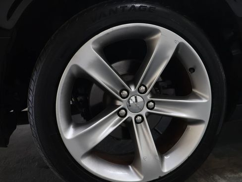 Used 2018 Dodge Challenger R/T RWD image 32