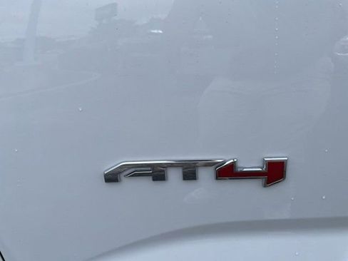 New 2026 GMC Terrain AT4 w/ Technology Package II image 21