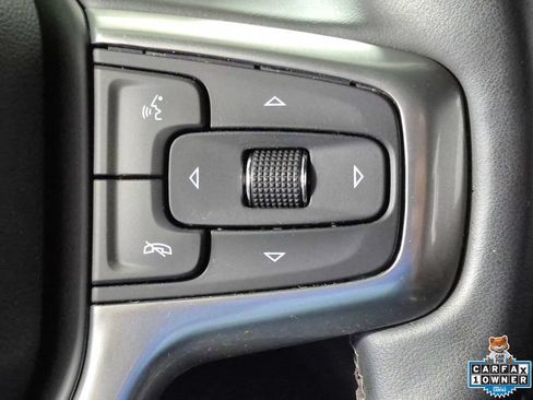 Used 2023 Chevrolet Silverado 1500 LT AWD/4WD image 14