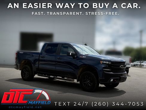 Used 2021 Chevrolet Silverado 1500 LT Trail Boss w/ Convenience Package II AWD/4WD image 1
