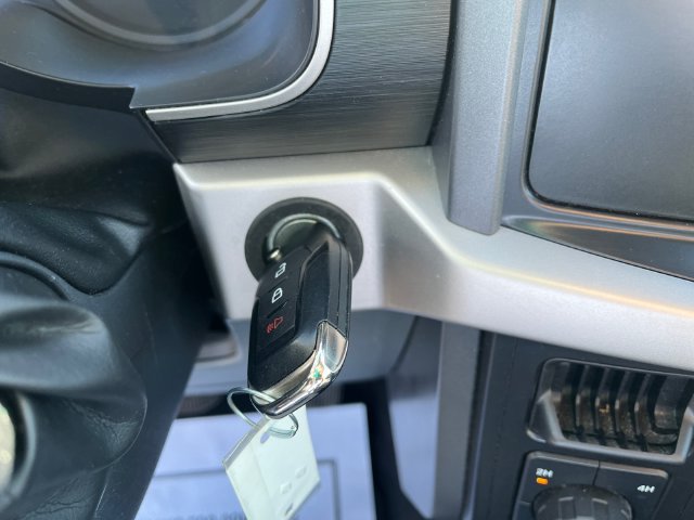 Used 2021 Ford F150 XLT AWD/4WD image 19