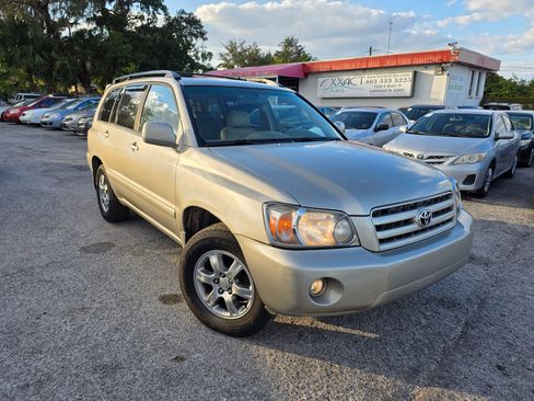 Used 2007 Toyota Highlander Limited FWD image 2