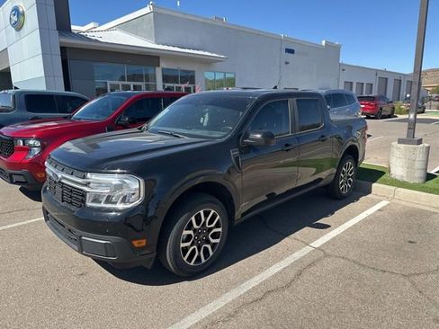Used 2024 Ford Maverick Lariat FWD image 1