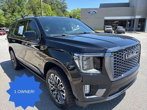 Used 2023 GMC Yukon Denali Ultimate AWD/4WD image 2