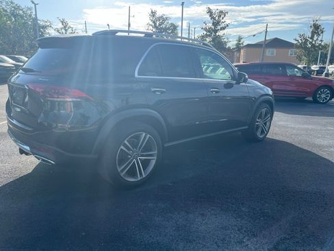Used 2020 Mercedes-Benz GLE 350 4MATIC image 3