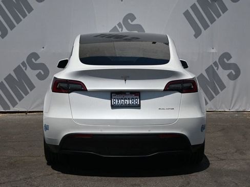 Used 2021 Tesla Model Y Long Range AWD/4WD image 5
