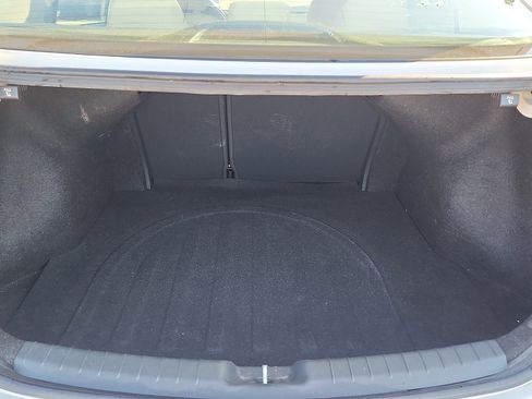 Used 2018 Hyundai Elantra ECO image 17