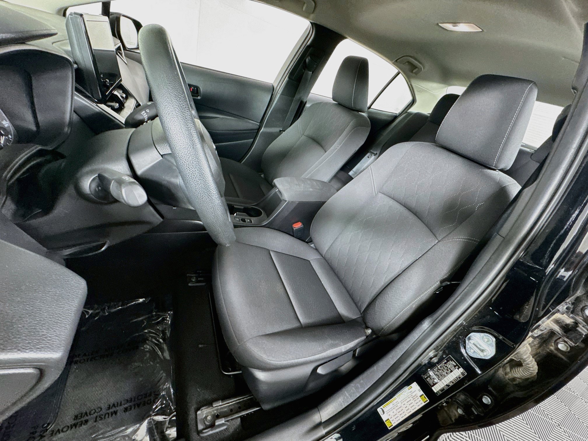 Certified 2025 Toyota Corolla LE FWD image 12