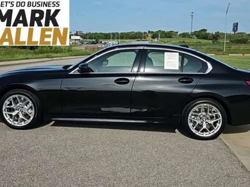 Used 2025 BMW 330i Sedan w/ Convenience Package RWD image 5
