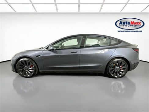 Used 2023 Tesla Model 3 Performance image 9