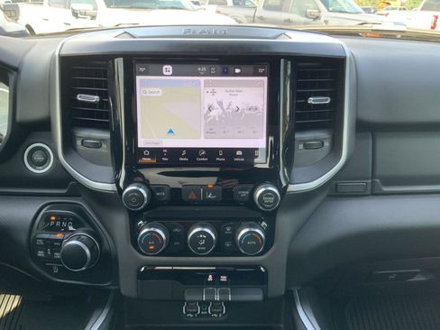 Used 2022 RAM 1500 Big Horn AWD/4WD image 30