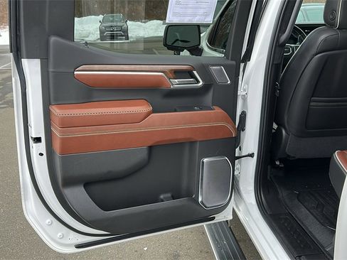 Used 2022 GMC Sierra 1500 Denali Ultimate image 24