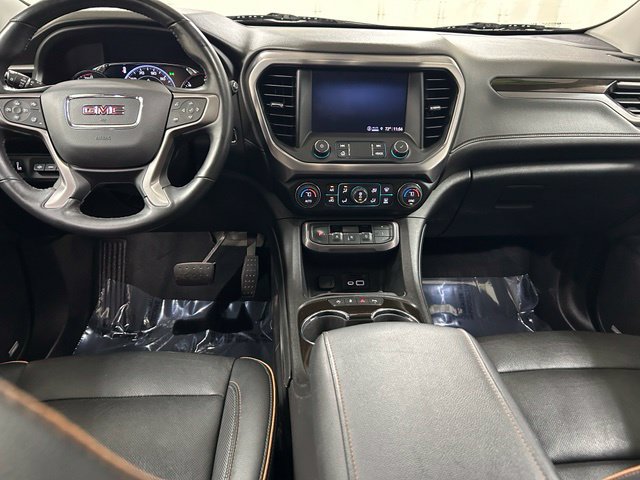 Used 2022 GMC Acadia AT4 w/ Technology Package AWD/4WD image 16