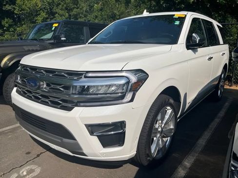 Used 2024 Ford Expedition Platinum AWD/4WD image 1