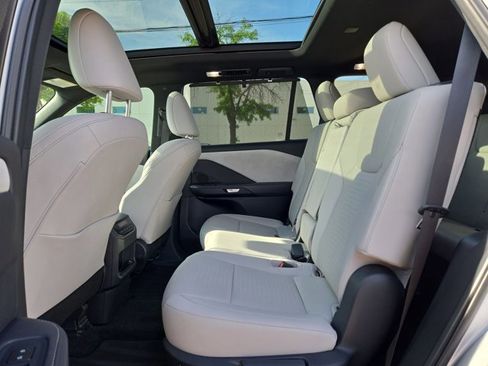 Certified 2025 Lexus TX 350 AWD w/ Technology Package image 13