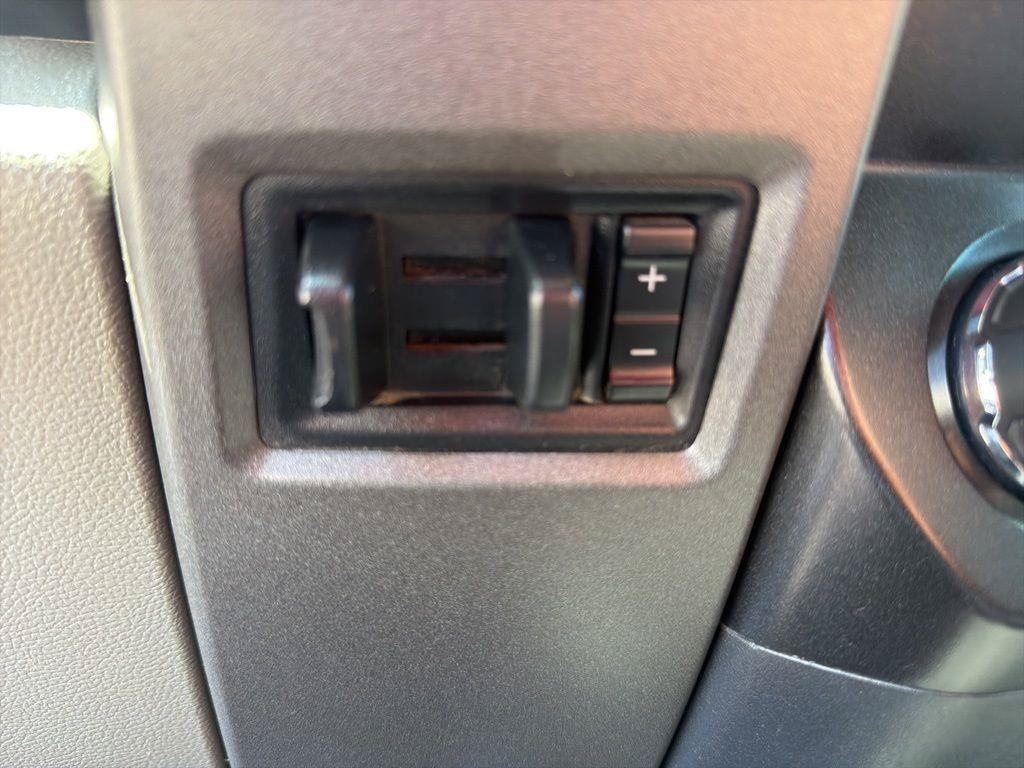 Used 2019 Ford F250 XL w/ Power Equipment Group AWD/4WD image 40
