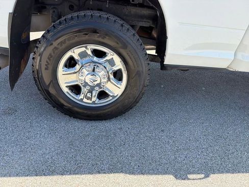 Used 2024 RAM 2500 Tradesman w/ Chrome Appearance Group AWD/4WD image 47