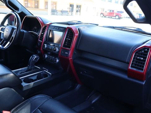 Used 2019 Ford F150 Lariat w/ Equipment Group 502A Luxury image 18