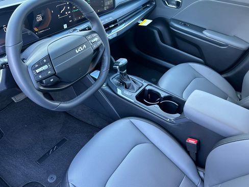 New 2026 Kia K4 EX image 10