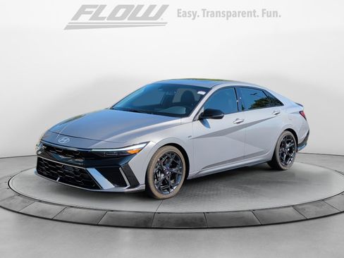 Used 2025 Hyundai Elantra N Line image 3