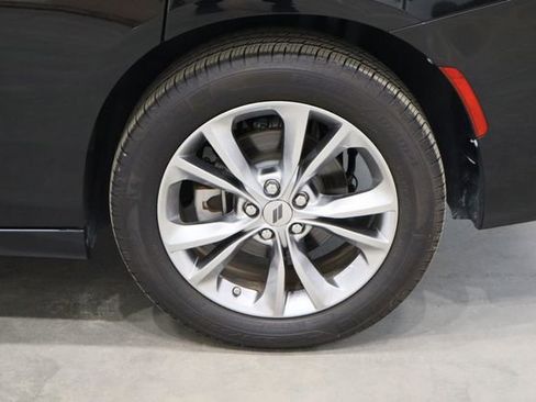 Used 2023 Dodge Charger SXT image 35