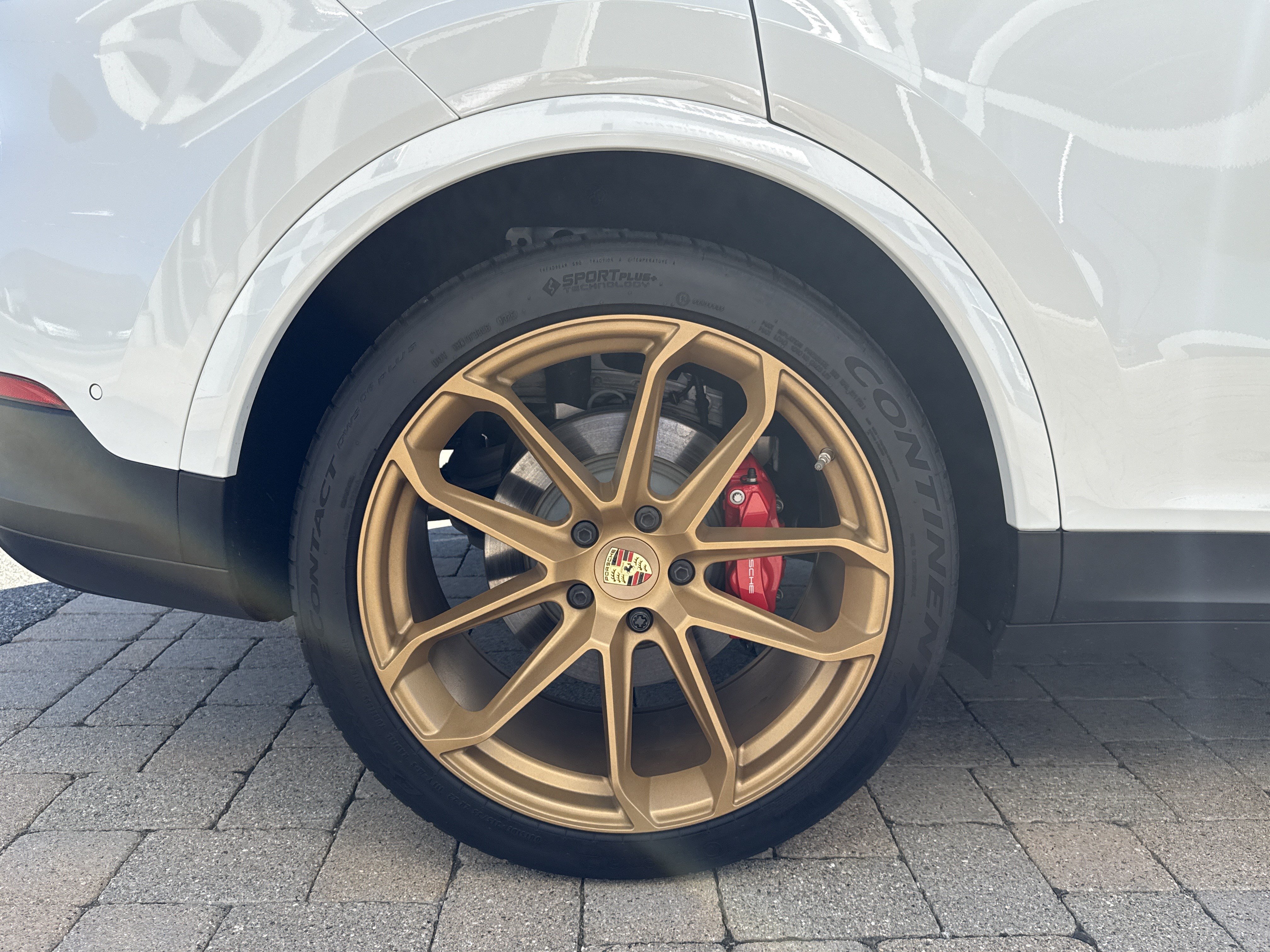 Used 2025 Porsche Cayenne S AWD/4WD image 64