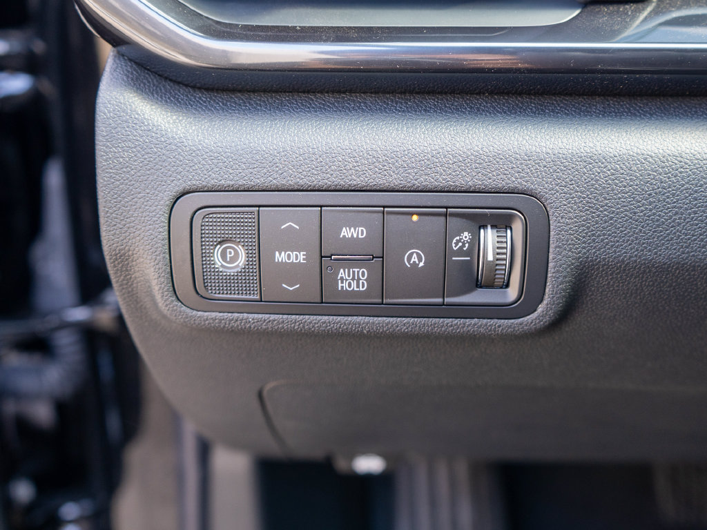 New 2027 GMC Terrain AT4 w/ Convenience Package III AWD/4WD image 18
